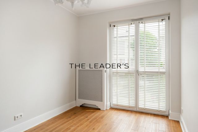 dom szeregowy, 6 pokoi Warszawa Wilanów, ul. Stanisława Kostki Potockiego. Zdjęcie 12