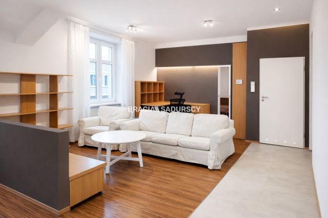 Mieszkanie 2-pokojowe Kraków Stare Miasto, ul. Mikołaja Zyblikiewicza. Zdjęcie 17