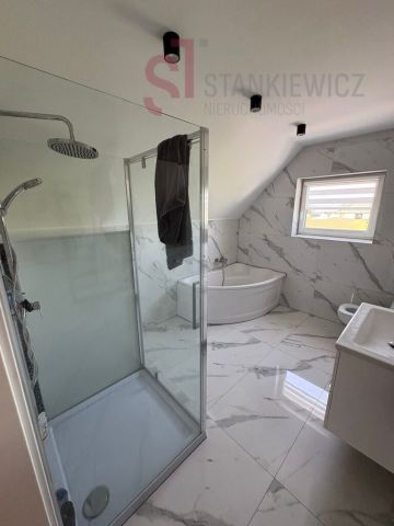 bliźniak, 4 pokoje Lipno. Zdjęcie 13