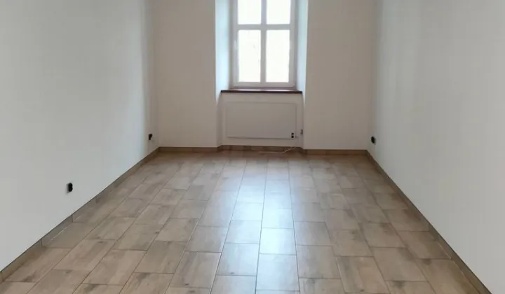 Mieszkanie 3-pokojowe Paczków Centrum, rynek Rynek