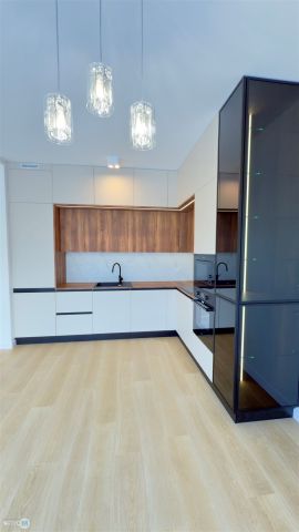 Mieszkanie 5-pokojowe Kielce. Zdjęcie 5