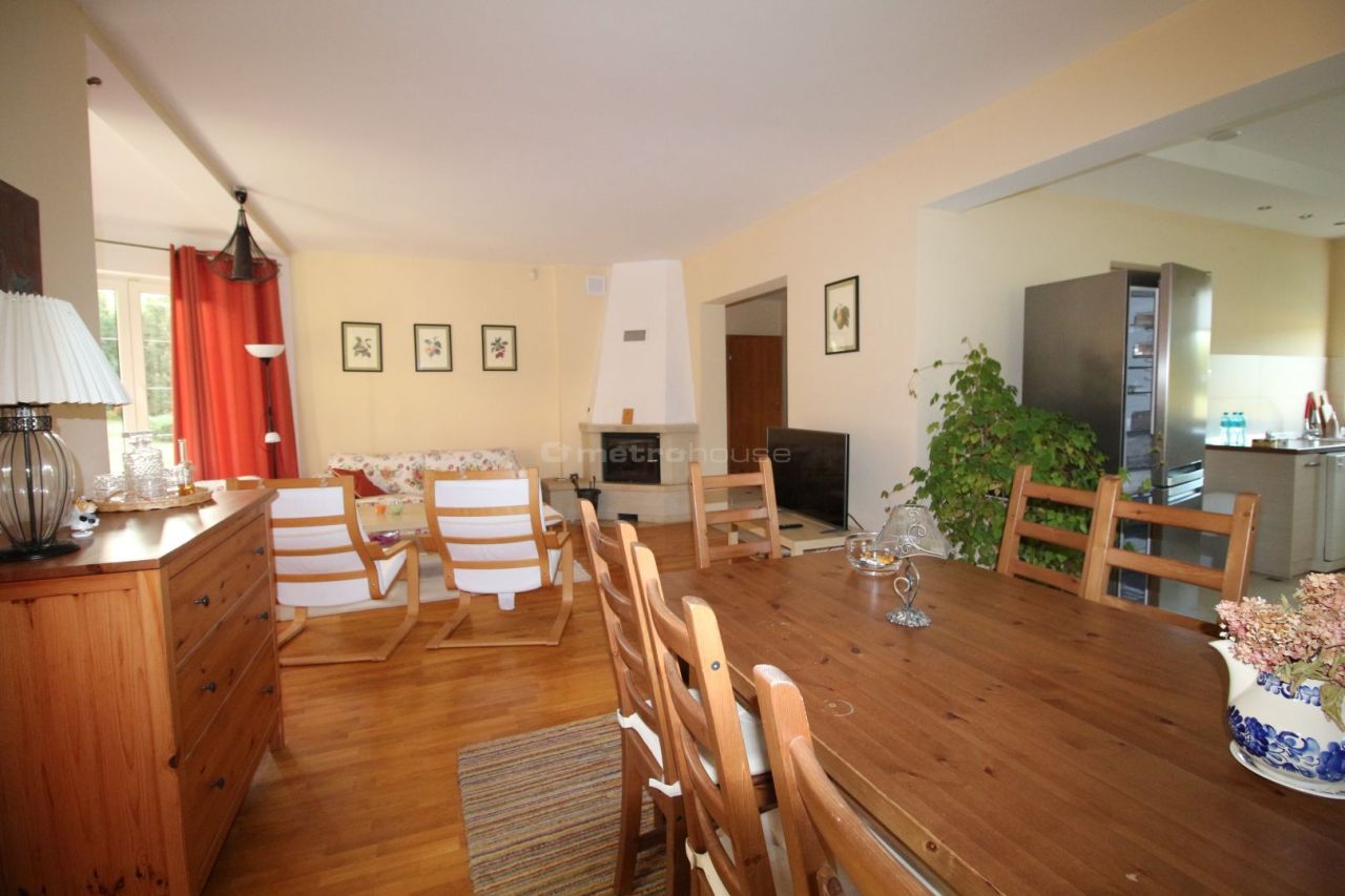 dom wolnostojący, 12 pokoi Przepitki. Zdjęcie 9