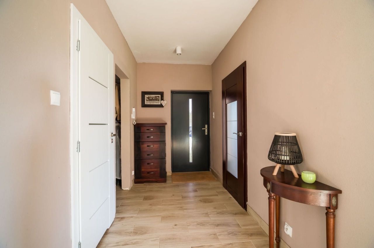 dom wolnostojący, 5 pokoi Boluminek, ul. Akacjowa. Zdjęcie 2