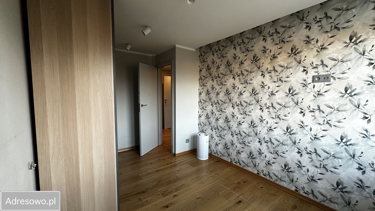 Mieszkanie 4-pokojowe Gliwice Trynek, ul. Żwirki i Wigury. Zdjęcie 17