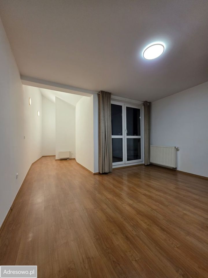 Mieszkanie 6-pokojowe Kraków Prądnik Czerwony, ul. Pilotów. Zdjęcie 2