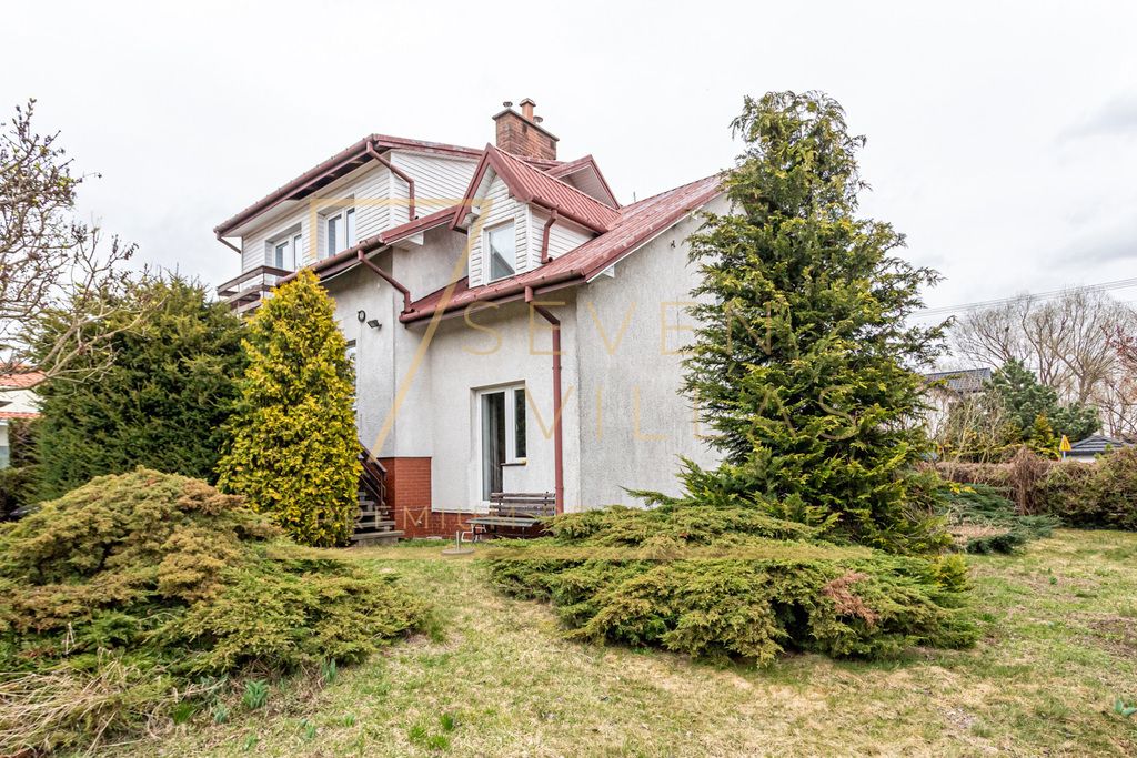 dom wolnostojący, 6 pokoi Michałowice. Zdjęcie 1