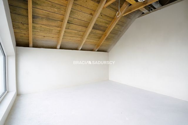 dom wolnostojący, 5 pokoi Zawada. Zdjęcie 19