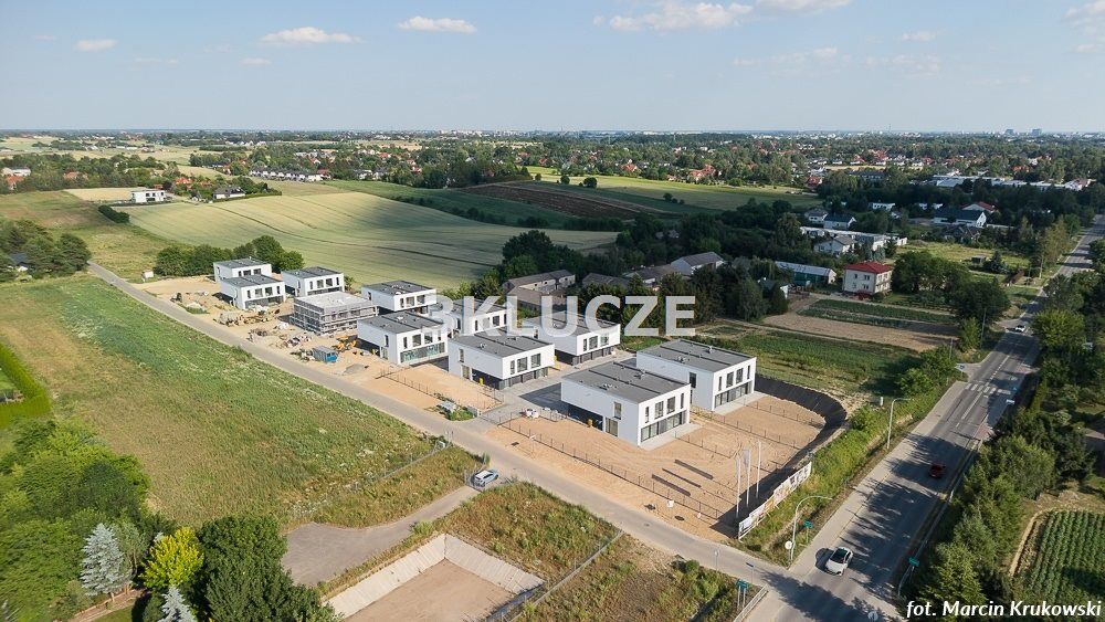bliźniak, 4 pokoje Marysin, ul. Pastelowa. Zdjęcie 3