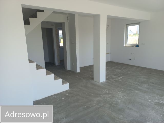 bliźniak, 5 pokoi Mnichowo, os. Malutkie. Zdjęcie 4