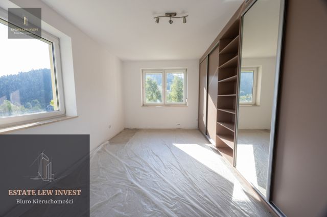 dom wolnostojący, 7 pokoi Rabka-Zdrój, ul. Zaryte. Zdjęcie 12