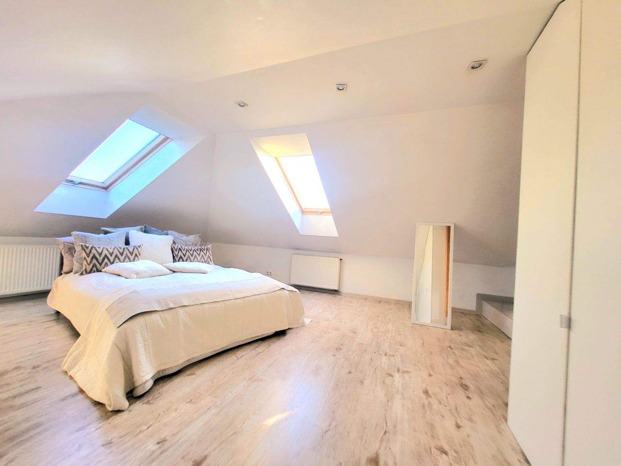 dom wolnostojący, 5 pokoi Wrocław Fabryczna, ul. gen. Witolda Urbanowicza. Zdjęcie 15