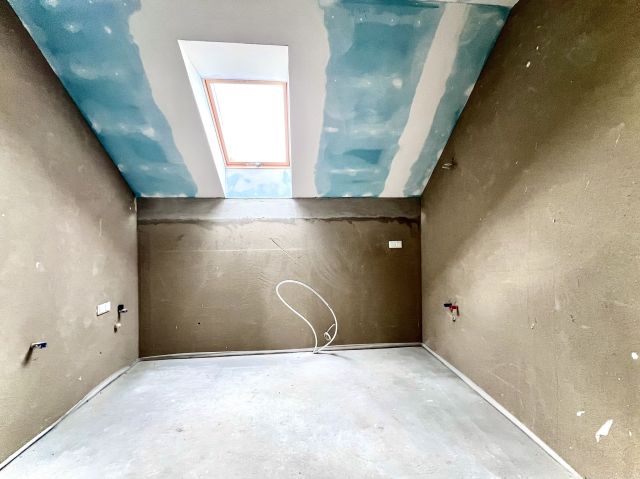 dom wolnostojący, 4 pokoje Mników. Zdjęcie 16