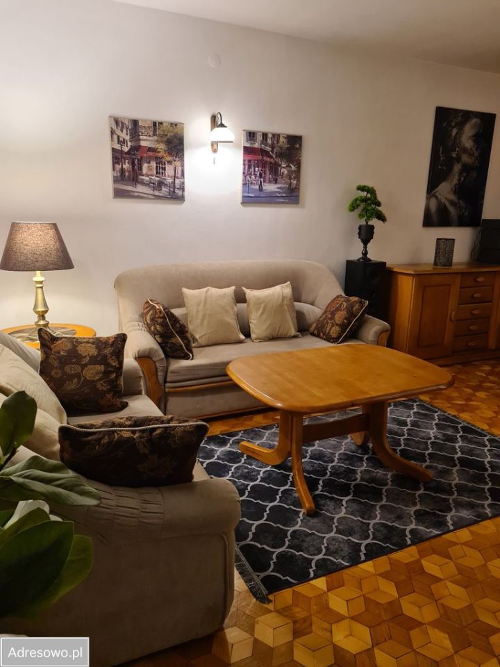 Mieszkanie 3-pokojowe Warszawa Praga-Południe, ul. Józefa Chłopickiego. Zdjęcie 9