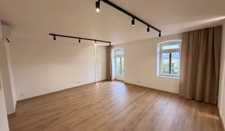 Lokal Częstochowa Centrum, al. Aleja Najświętszej Maryi Panny