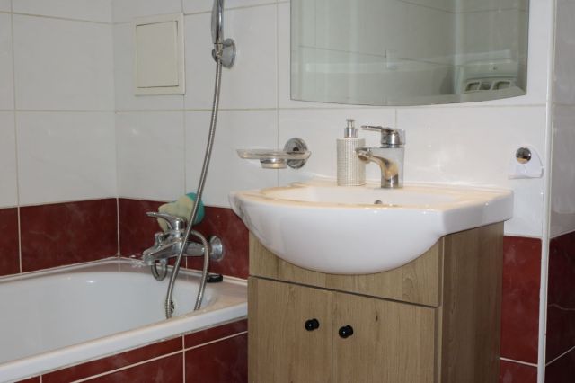 Mieszkanie 3-pokojowe Poznań Stare Miasto, ul. Naramowicka. Zdjęcie 2