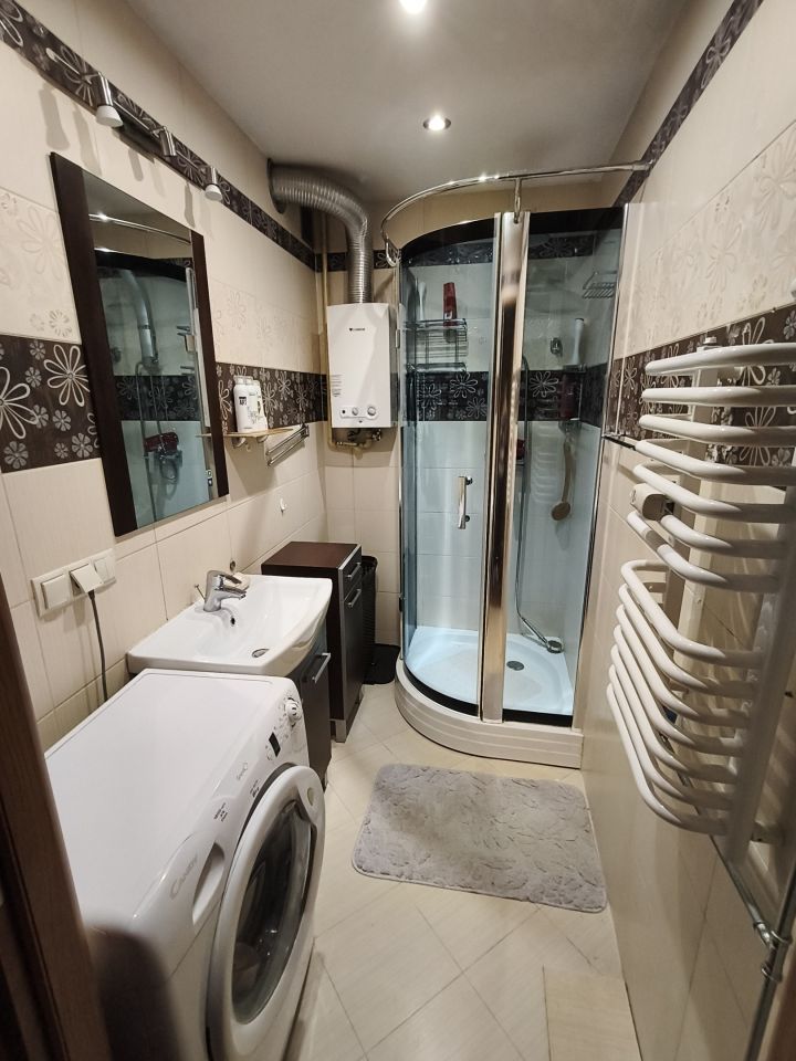 Mieszkanie 3-pokojowe Katowice Józefowiec, ul. Tomasza Kotlarza. Zdjęcie 9