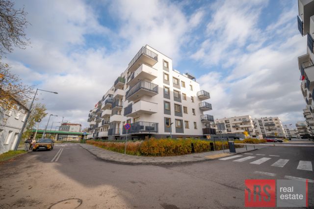 Mieszkanie 4-pokojowe Warszawa Włochy, ul. Łopuszańska. Zdjęcie 3