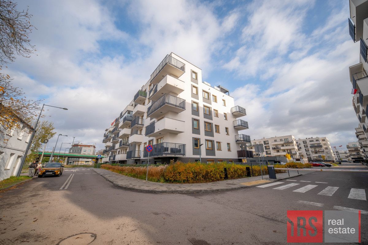 Mieszkanie 4-pokojowe Warszawa Włochy, ul. Łopuszańska. Zdjęcie 3