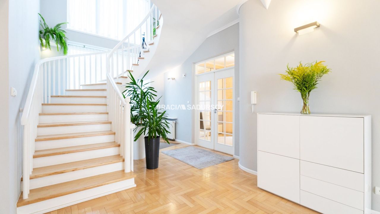 dom wolnostojący, 12 pokoi Wieliczka, ul. Jana Kochanowskiego. Zdjęcie 20