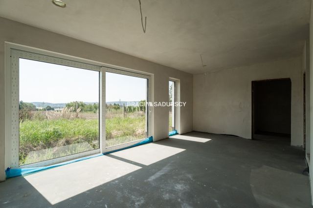 dom wolnostojący, 4 pokoje Ujazd. Zdjęcie 8