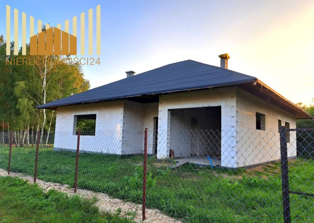 dom wolnostojący, 4 pokoje Cegłów. Zdjęcie 2