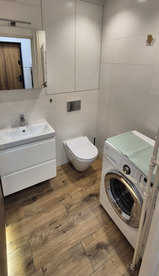 Mieszkanie 2-pokojowe Tychy Centrum, ul. Romana Dmowskiego. Zdjęcie 9