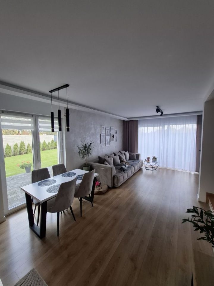 bliźniak Łomianki Dolne, ul. Armii Poznań. Zdjęcie 3