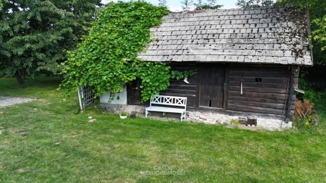 dom wolnostojący, 8 pokoi Zadroże. Zdjęcie 17