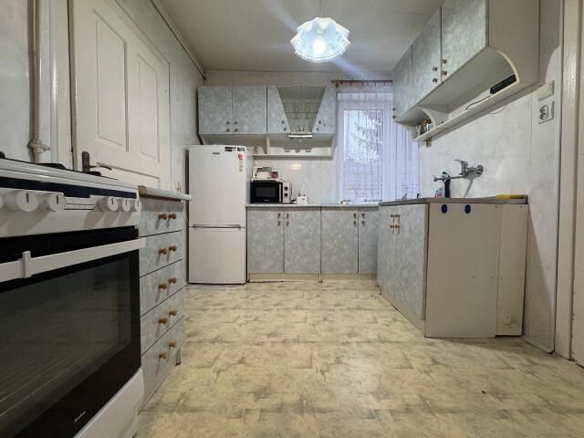 dom, 4 pokoje Krosno. Zdjęcie 2