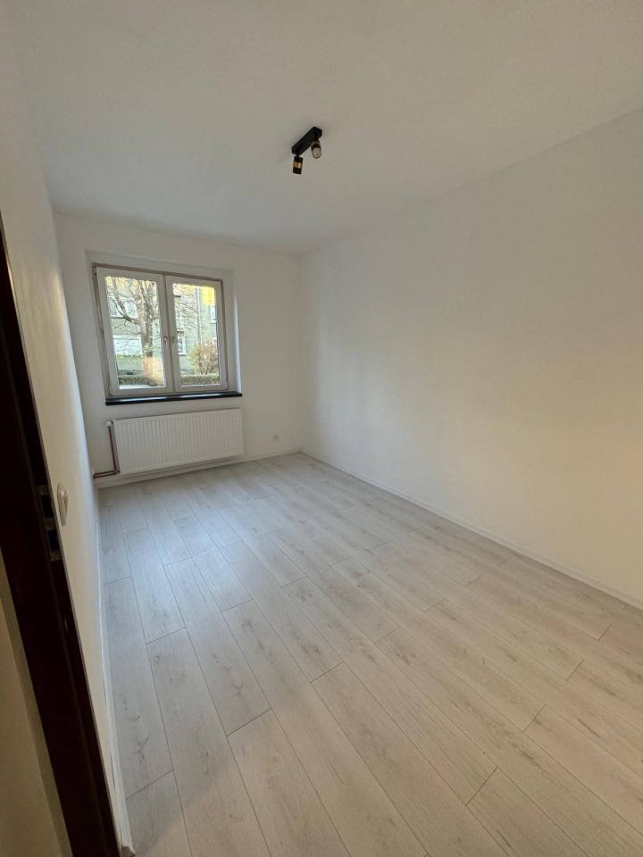 Mieszkanie 3-pokojowe Gliwice Śródmieście, ul. Wincentego Styczyńskiego. Zdjęcie 5