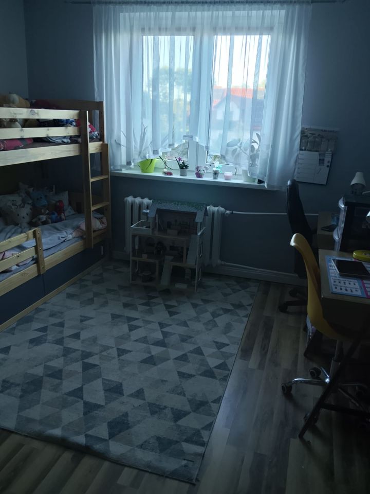 Mieszkanie 3-pokojowe Samostrzel. Zdjęcie 8