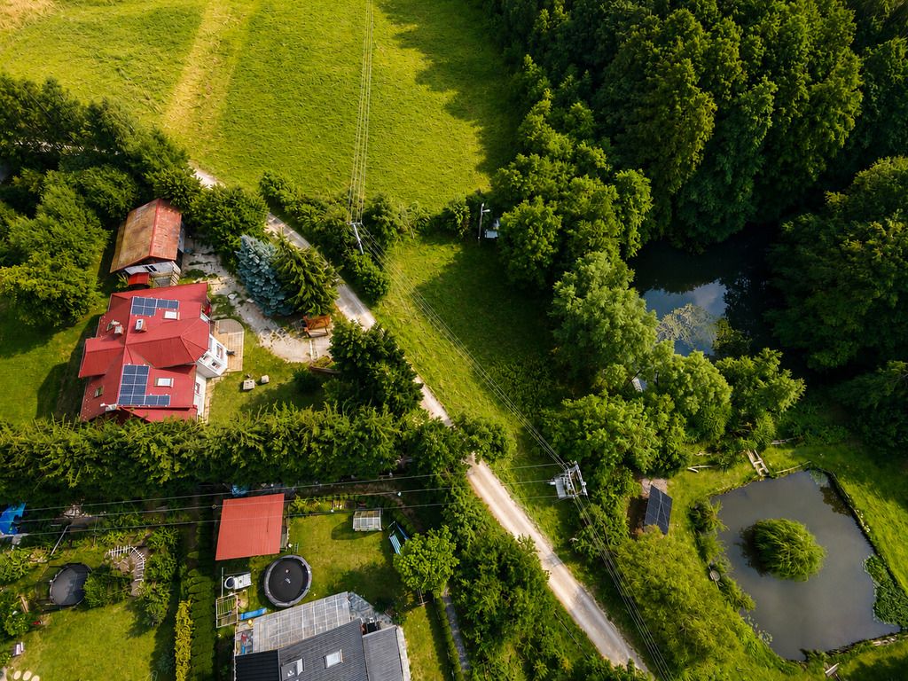 dom wolnostojący, 7 pokoi Mogielnica. Zdjęcie 4