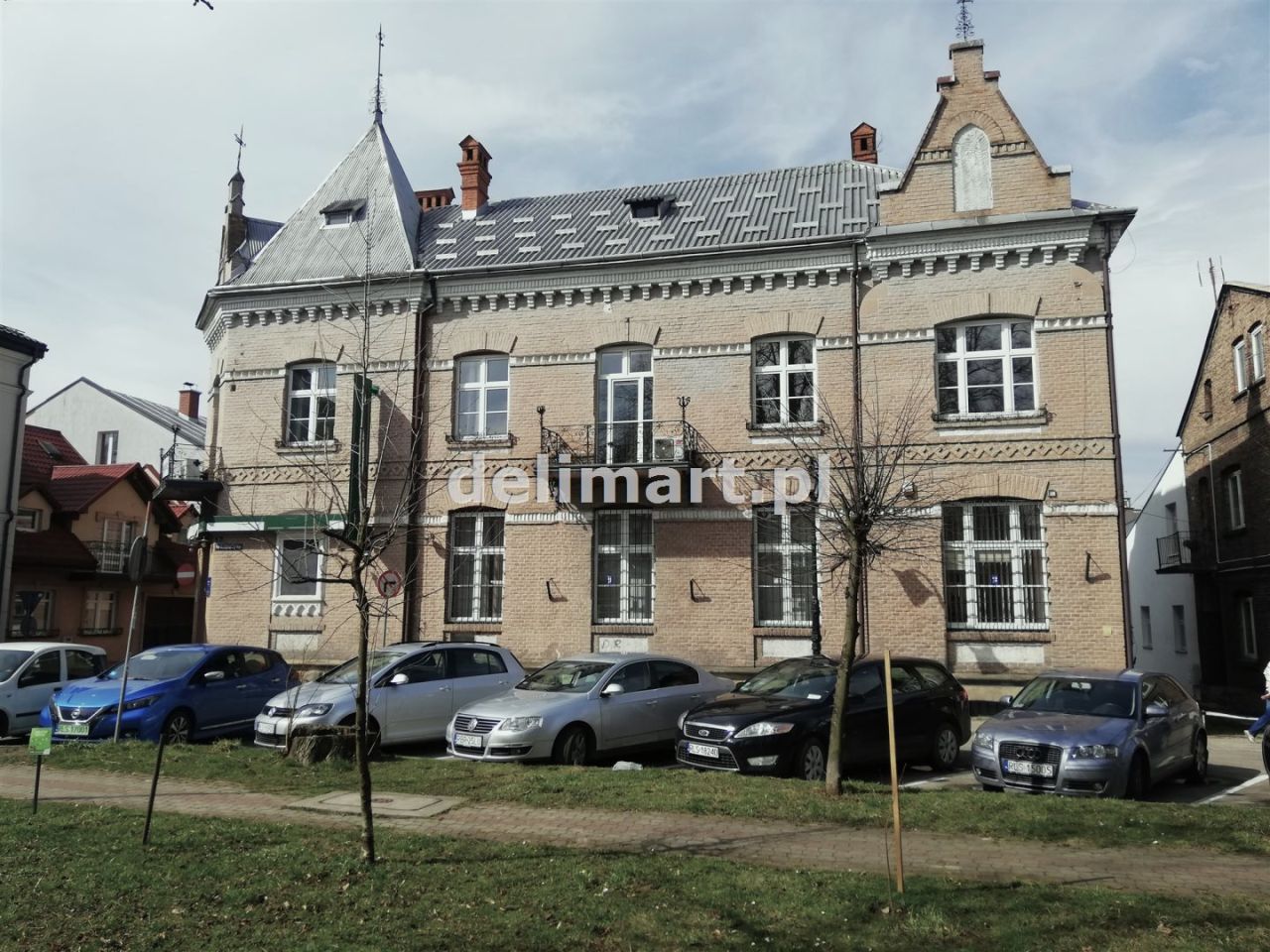 Lokal Lesko, pl. Konstytucji 3 Maja. Zdjęcie 15