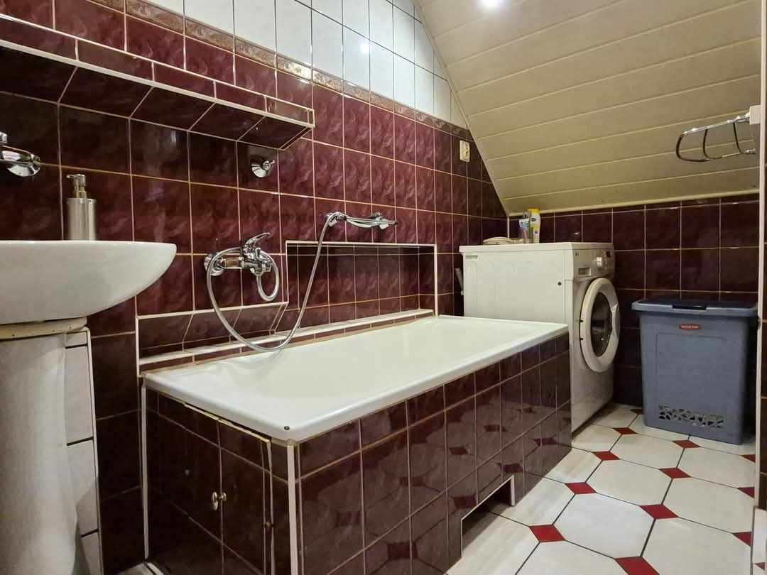 dom wolnostojący, 5 pokoi Bełchatów Olsztyn, ul. ks. Jerzego Popiełuszki. Zdjęcie 33