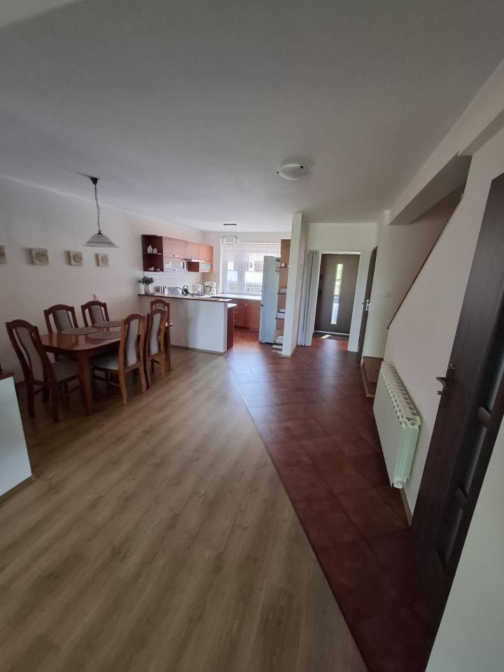 dom szeregowy, 5 pokoi Konin Chorzeń, ul. Stokrotkowa. Zdjęcie 7