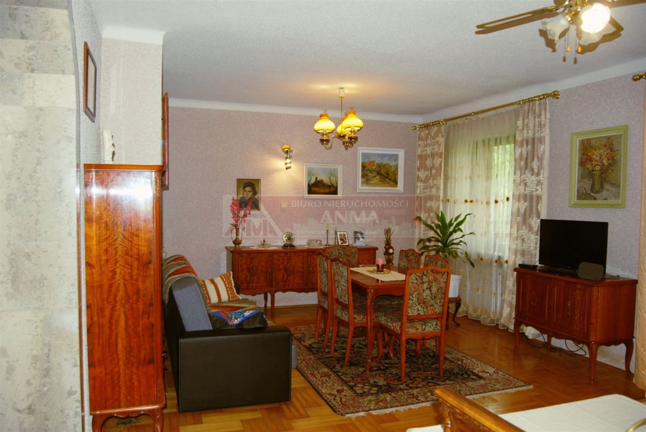 dom wolnostojący, 4 pokoje Niemce. Zdjęcie 9