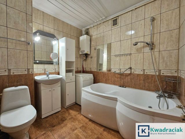 Mieszkanie 3-pokojowe Sanok, ul. Robotnicza. Zdjęcie 9