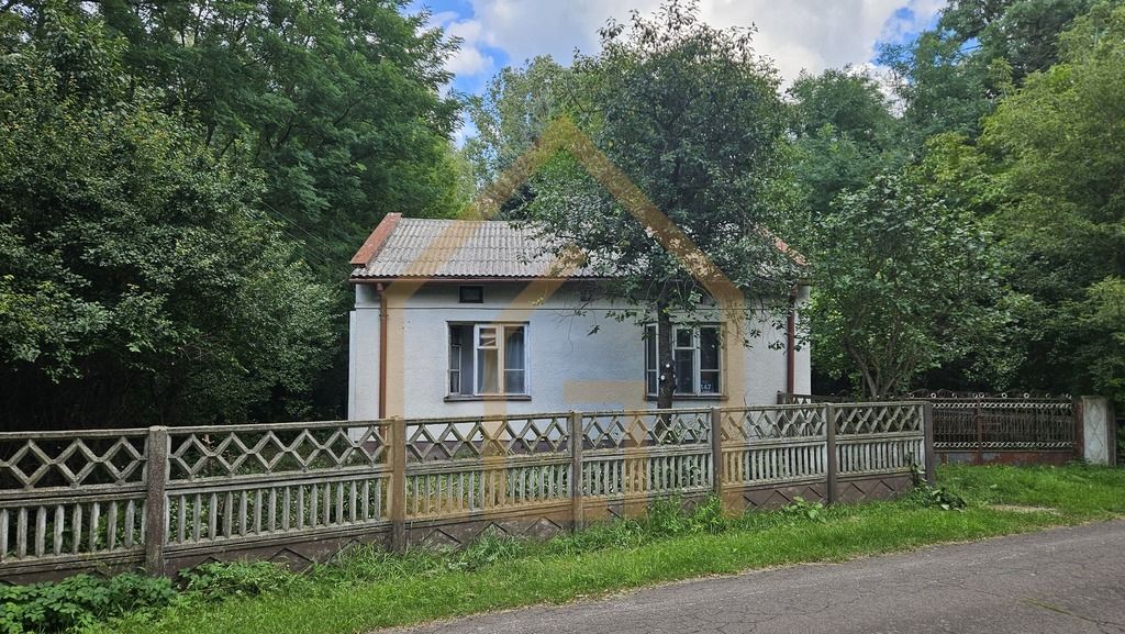 dom wolnostojący, 2 pokoje Polesie. Zdjęcie 1