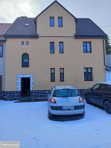 Mieszkanie 3-pokojowe Międzyborze. Zdjęcie 1