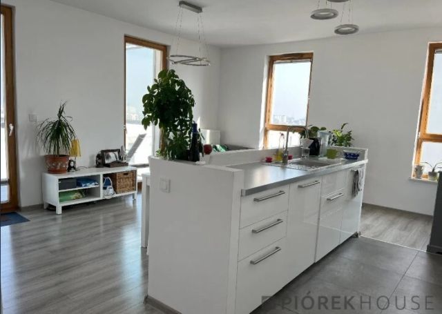 Mieszkanie 3-pokojowe Warszawa Wola, ul. Marcina Kasprzaka. Zdjęcie 4