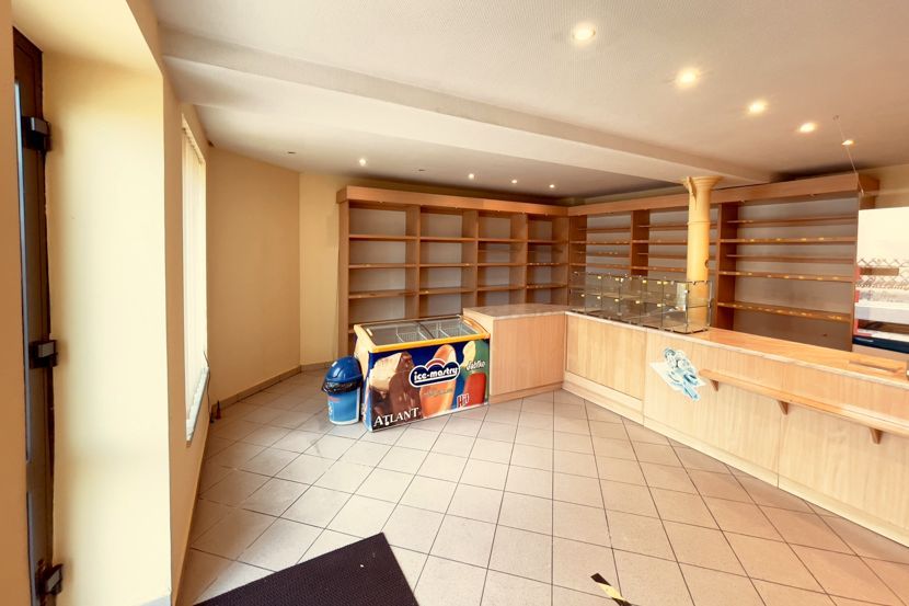 Lokal Zawada, ul. Oleska. Zdjęcie 2