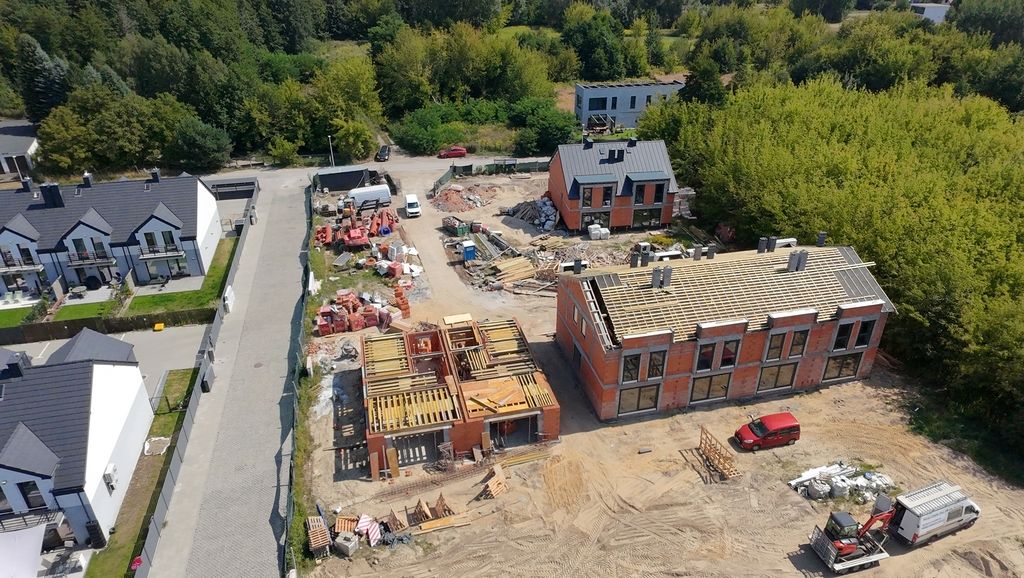 bliźniak, 4 pokoje Janki. Zdjęcie 10