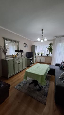 Mieszkanie 3-pokojowe Kietrz, ul. Wojska Polskiego. Zdjęcie 1