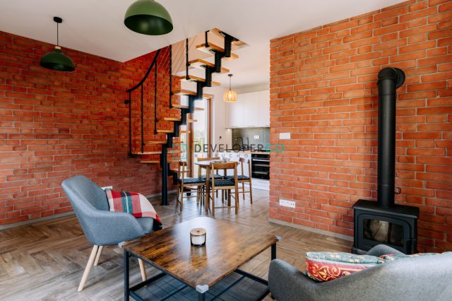 dom wolnostojący, 3 pokoje Kruklanki. Zdjęcie 3