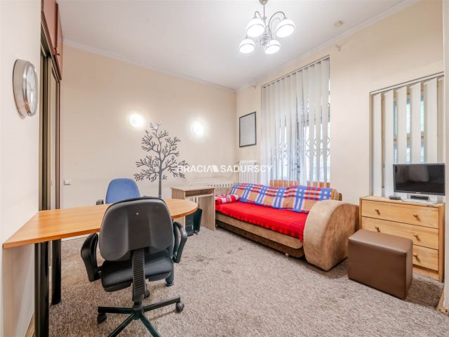 Mieszkanie 3-pokojowe Kraków Stare Miasto, pl. gen. Władysława Sikorskiego. Zdjęcie 16