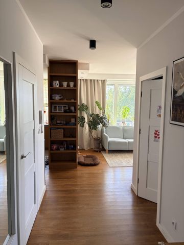 Mieszkanie 3-pokojowe Warszawa Bielany, ul. Księżycowa. Zdjęcie 2