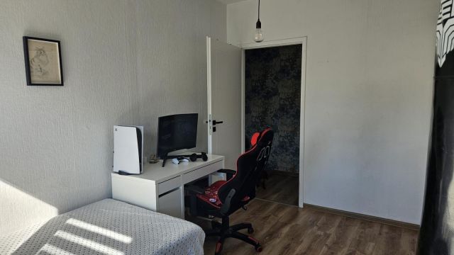 Mieszkanie 3-pokojowe Katowice Bogucice, ul. Wincentego Wajdy. Zdjęcie 14