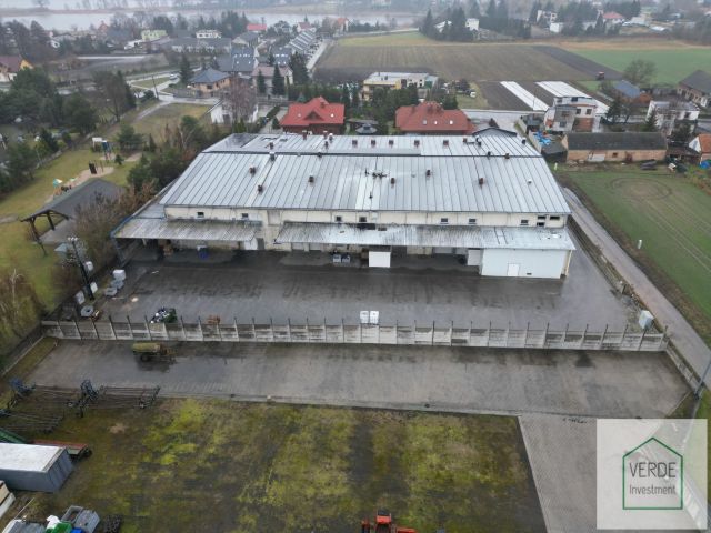 Hala/magazyn Biernatki, al. Flensa. Zdjęcie 3