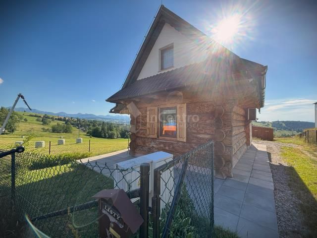 dom wolnostojący, 3 pokoje Sierockie. Zdjęcie 1