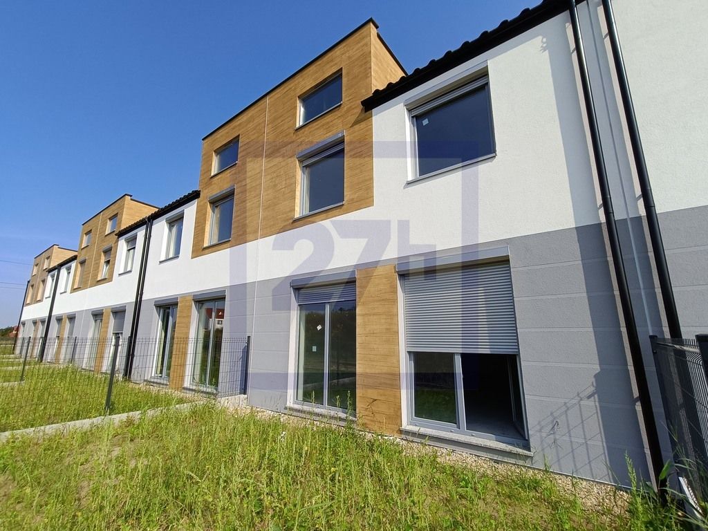 dom szeregowy, 5 pokoi Wilkszyn, ul. Pod Lasem. Zdjęcie 2